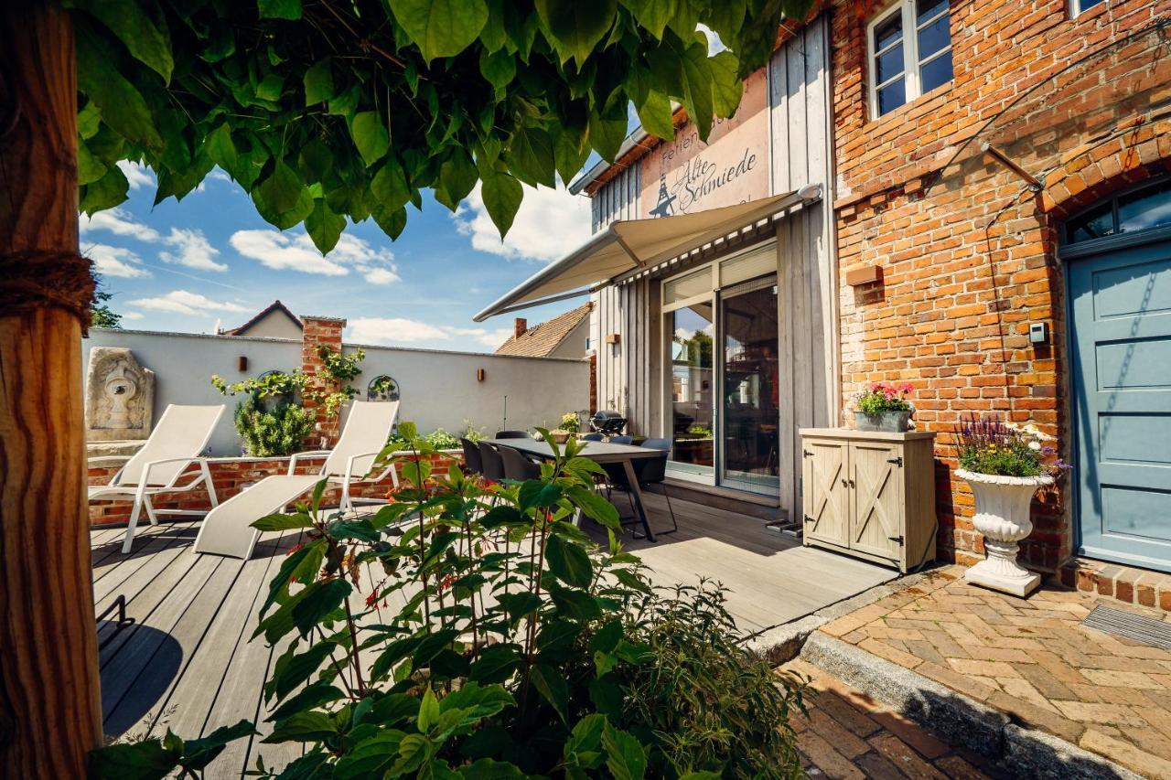 Alte Schmiede Mit Sauna, Pool Und Whirpool Im Aussenbereich Schoenstes Ferienhaus Der Lausitz Elsterheide Kültér fotó