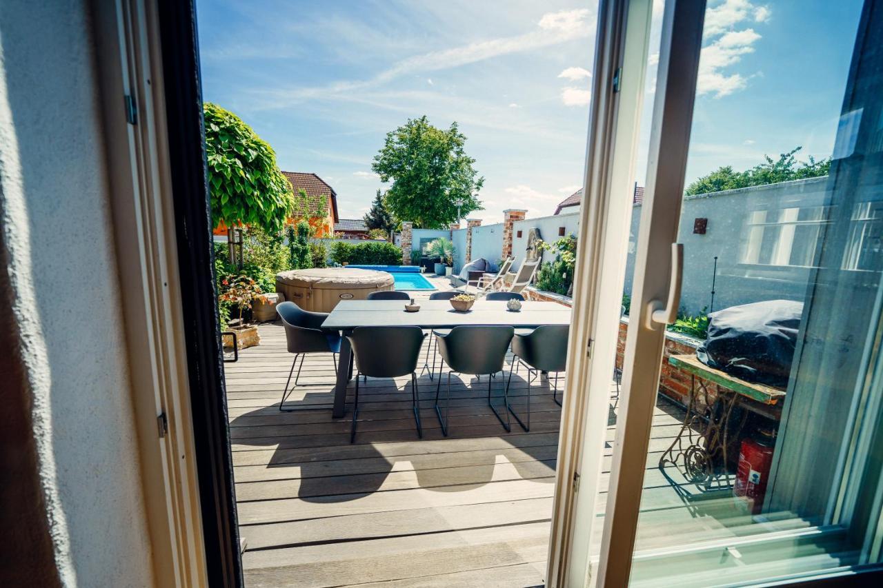 Alte Schmiede Mit Sauna, Pool Und Whirpool Im Aussenbereich Schoenstes Ferienhaus Der Lausitz Elsterheide Kültér fotó