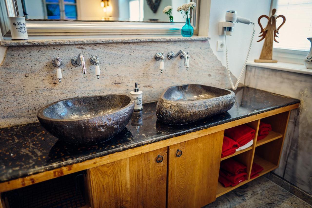 Alte Schmiede Mit Sauna, Pool Und Whirpool Im Aussenbereich Schoenstes Ferienhaus Der Lausitz Elsterheide Kültér fotó